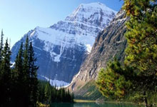 雷速直播-赛地聚焦：欧联今晚热度飙升，金州勇士扳平良机，话题不断，赛程密集仍需轮换的简单介绍